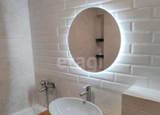 Продам 2-комнатную квартиру, 54 м2, Нефтекамск, улица Ленина, 84Б