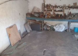 Продаю гараж, 24 м2, поселок городского типа Жешарт