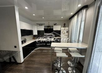 Продам 1-комнатную квартиру, 55 м2, Тюмень, Солнечный проезд, 7