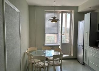 Сдам в аренду 3-комнатную квартиру, 101.2 м2, Санкт-Петербург, улица Маршала Тухачевского, 13, улица Маршала Тухачевского