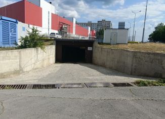 Продаю гараж, 30 м2, Губкин, улица Космонавтов, 14