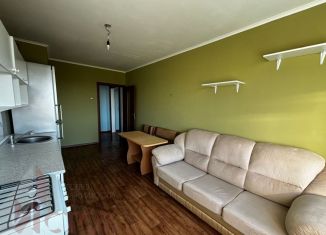 Сдача в аренду 2-комнатной квартиры, 58.8 м2, Саратов, улица имени Н.В. Исаева, 9А