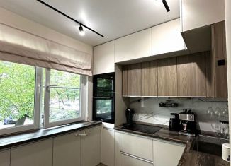 Продается двухкомнатная квартира, 51.2 м2, Москва, Тихвинская улица, 12, Тихвинская улица