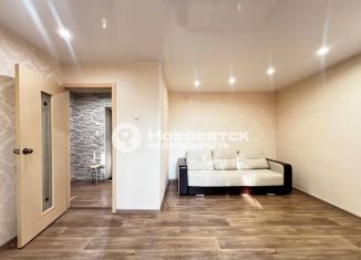 Продается 1-комнатная квартира, 33.5 м2, Киров, Молодёжная улица, 3