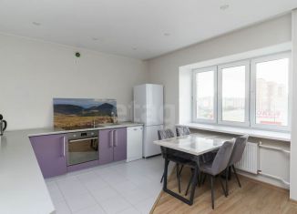 Продается трехкомнатная квартира, 95 м2, Тюмень, Широтная улица, 209