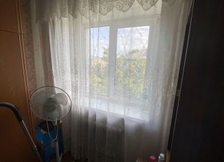 Продам 3-комнатную квартиру, 56 м2, Дзержинск, улица Грибоедова, 18