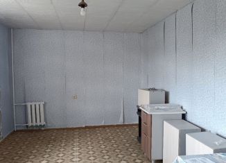 Продаю комнату, 18 м2, Салават, улица Мажита Гафури, 46