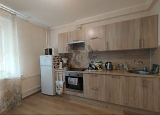 Продается однокомнатная квартира, 37.2 м2, Мурино, проспект Авиаторов Балтики, 5, ЖК Виктория