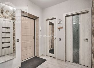 Продается 2-ком. квартира, 71.3 м2, Воронеж, улица Фёдора Тютчева, 93/6, ЖК Микрорайон Боровое