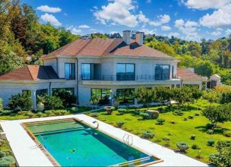 Продается дом, 720 м2, Сочи, микрорайон Центральный