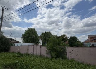 Продается участок, 5.8 сот., Армавир, улица Татьяны Соломахи, 174