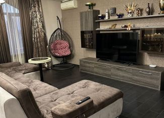 Продается 3-ком. квартира, 113.5 м2, Ростов-на-Дону, улица 14-я Линия, 15