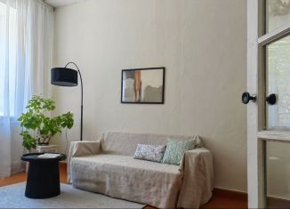 Продается 2-комнатная квартира, 54.3 м2, Шелехов, 7-й квартал, 32