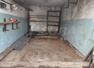 Гараж на продажу, 17 м2, Тюмень, улица 50 лет Октября