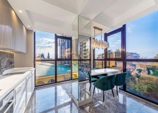 Продаю 2-ком. квартиру, 55 м2, Сочи, улица Войкова, 34, микрорайон Центральный