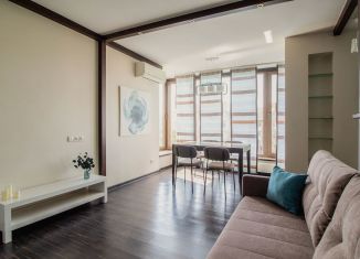 Сдам в аренду трехкомнатную квартиру, 79 м2, Санкт-Петербург, улица Кораблестроителей, 22к1