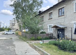 Продается двухкомнатная квартира, 40 м2, Бор, Западная улица, 18