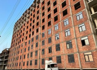 Продаю 1-комнатную квартиру, 36.6 м2, Махачкала, проспект Насрутдинова, 256