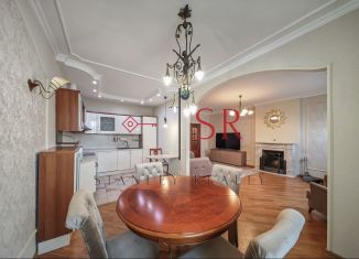 Сдаю четырехкомнатную квартиру, 160 м2, Санкт-Петербург, улица Воскова, 3