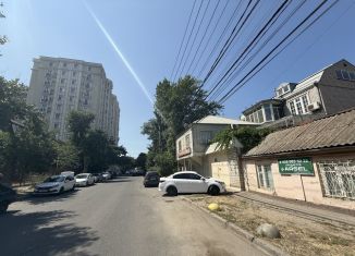 Продам участок, 2.2 сот., Махачкала, улица Рустамова, 7