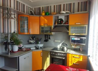 Продается трехкомнатная квартира, 64.5 м2, Старый Оскол, микрорайон Северный, 5