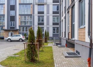 Продается 1-комнатная квартира, 37 м2, Калининград, улица Сержанта Мишина, 81к3