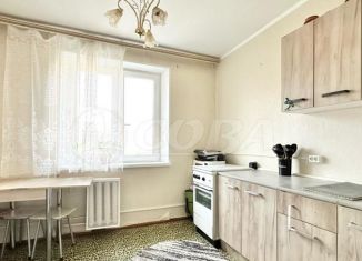 Продается 1-комнатная квартира, 33 м2, Тюмень, Солнечный проезд, 4