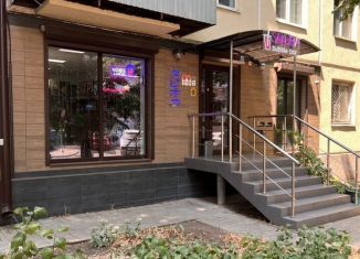 Сдам помещение свободного назначения, 42 м2, Краснодар, улица Димитрова, 131, микрорайон Черемушки