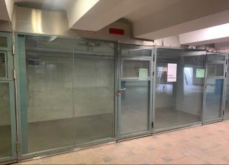Сдаю торговую площадь, 4.5 м2, Москва, метро Площадь Революции, Никольская улица, 12