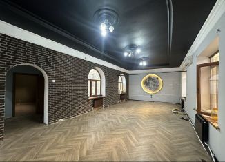 Продаю помещение свободного назначения, 79 м2, Махачкала, проспект Имама Шамиля, 1А