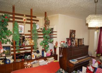 Продается 2-комнатная квартира, 42 м2, Республика Башкортостан, улица 50-летия Октября, 5/1