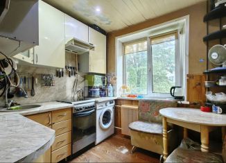 Продам двухкомнатную квартиру, 46 м2, Серпухов, улица Чернышевского, 36