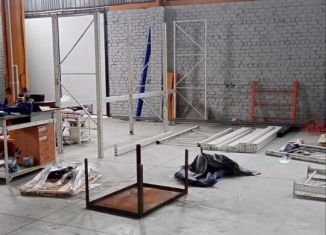 Сдаю в аренду склад, 8000 м2, Волгоградская область, улица Горького, 96