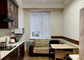 Продам однокомнатную квартиру, 54 м2, Махачкала, улица Максима Горького, 83А