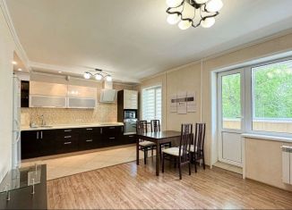 Продажа 3-ком. квартиры, 68.6 м2, Благовещенск, улица Калинина, 130