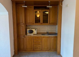 Продажа 3-ком. квартиры, 100.4 м2, Ставрополь, микрорайон № 6, улица Ленина, 242