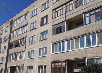Продажа 2-комнатной квартиры, 47 м2, Алатырь, микрорайон Стрелка, 6