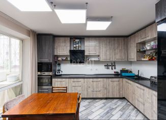 Продажа трехкомнатной квартиры, 110.4 м2, Тюмень, улица Московский Тракт, 135к2