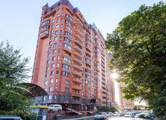 Трехкомнатная квартира на продажу, 100 м2, Краснодар, улица Кубанская Набережная, 56, микрорайон Центральный