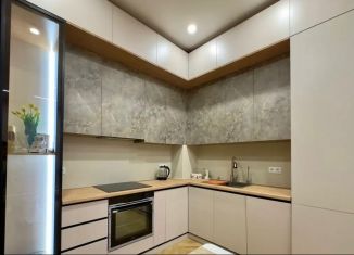 Сдаю в аренду 1-комнатную квартиру, 43 м2, Татарстан, улица Родины, 26Б