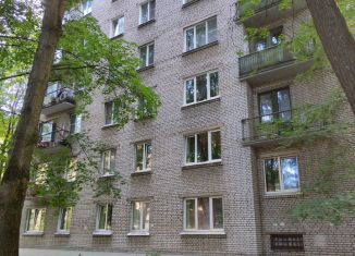 Сдаю в аренду 1-ком. квартиру, 33 м2, Санкт-Петербург, Дрезденская улица, 26