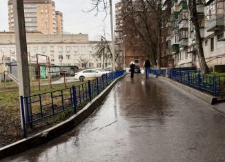 Продаю 1-комнатную квартиру, 31 м2, Курск, улица Ленина, 8