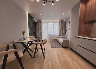 Трехкомнатная квартира на продажу, 86 м2, Тюмень, улица Александра Митинского, 3