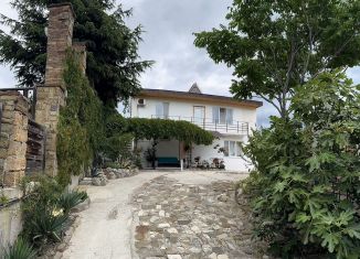 Сдаю дом, 162 м2, Судак, Консульская улица, 4