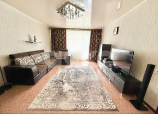 Продам 2-комнатную квартиру, 70.2 м2, Татарстан, улица Сююмбике, 9