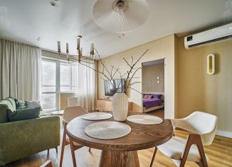 Продам 2-ком. квартиру, 67 м2, Нижний Новгород, Нижегородский район, Сенная площадь, 1