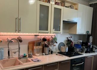 Продам 2-ком. квартиру, 55 м2, село Заборье, Луговая улица, 63, ЖК У Старицы