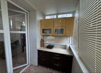 Продам 2-комнатную квартиру, 43 м2, Керчь, переулок Клабукова, 2