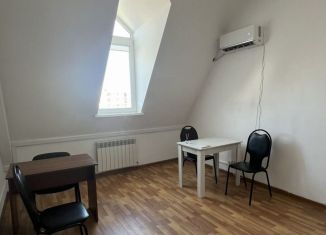 Сдается в аренду офис, 20 м2, Махачкала, улица Дахадаева, 47, Советский внутригородской район