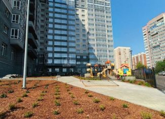 Продается 3-комнатная квартира, 82.4 м2, Владимир, улица Нижняя Дуброва, 49А